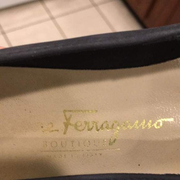 Ferragamo gray wedges - Picture 6 of 8